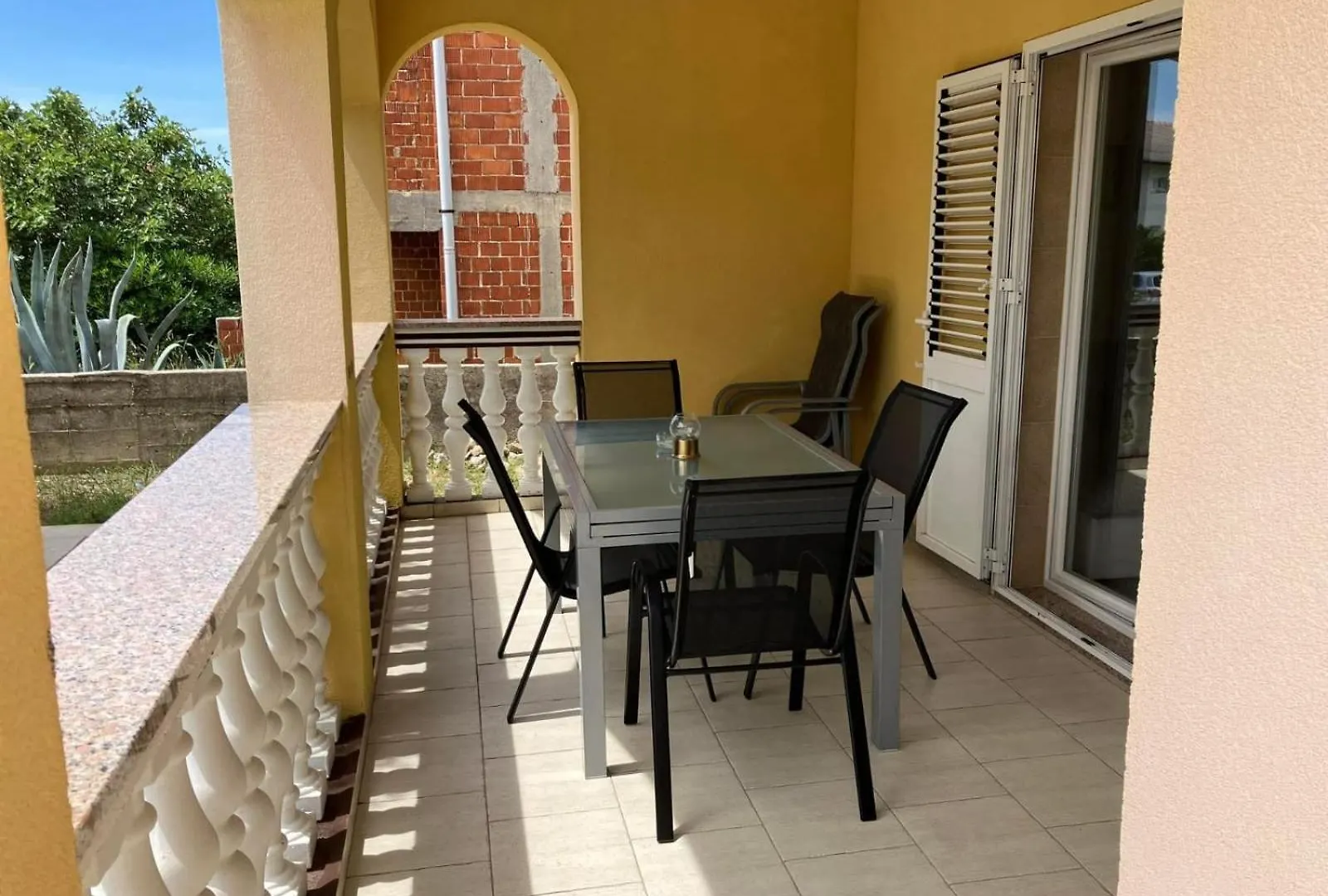 Apartment Bella 1 Povljana